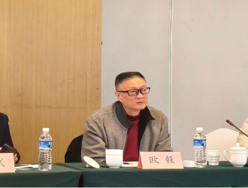 學(xué)會參訪協(xié)會、研究院、企業(yè)，共探合作發(fā)展新路徑
