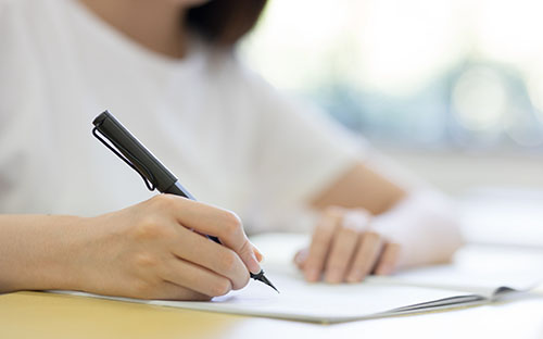 成考錄取通知書怎么查？