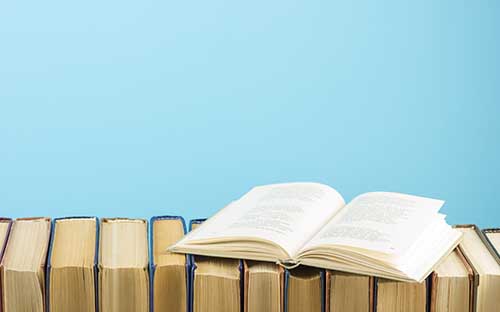 成考考試是在幾點(diǎn)開(kāi)始考試？