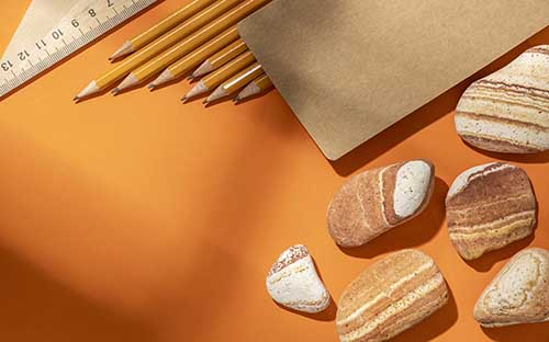 自學(xué)考試文憑費(fèi)用標(biāo)準(zhǔn)？