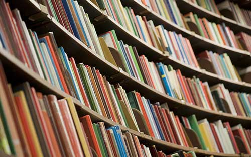成人高考去學校確認報名要準備什么材料？