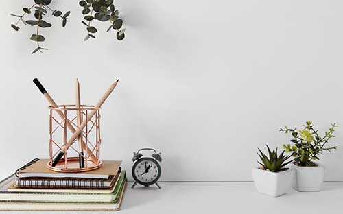 2024成人高考有藥學(xué)專業(yè)嗎？就業(yè)前景如何？