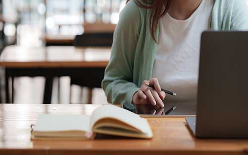 成人高考可不可以換專業(yè)？可以跨專業(yè)嗎？