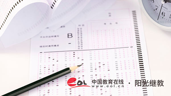 廣西成人高考考試科目有哪些？有什么優(yōu)勢？