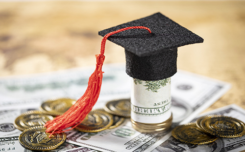 加拿大大學一年學費多少元？留學加拿大生活費