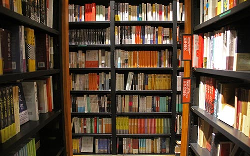 英國皇家藝術(shù)學(xué)院碩士學(xué)費(fèi) 英國皇家藝術(shù)學(xué)院碩士學(xué)費(fèi)