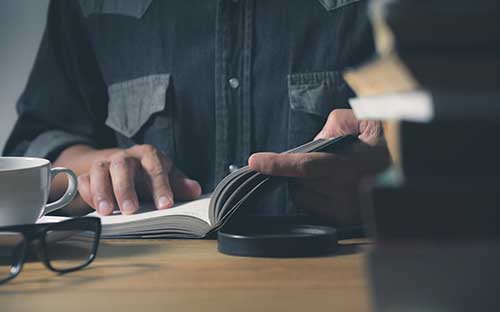 廣西大學預科如何報考，留學預科的流程