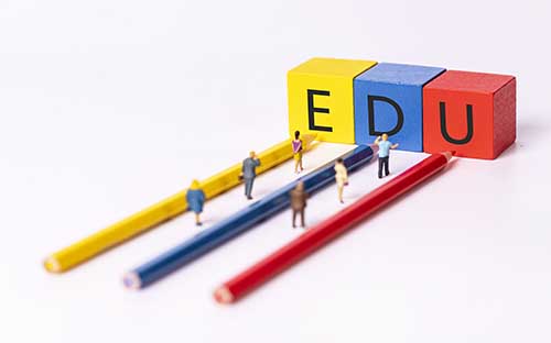 建筑設(shè)計加拿大哪個大學好