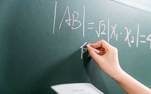 青島大學(xué)國際本科學(xué)費(fèi)是多少，去讀貴不貴