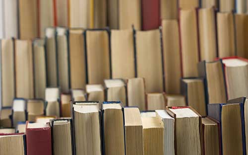 中國傳媒大學(xué)中外合作國際本科價格一年多少