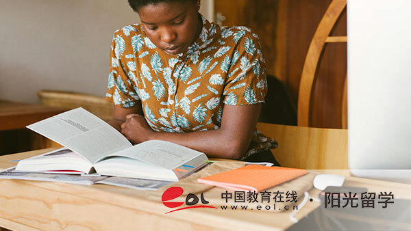 日本紡織品設計專業(yè)本科留學有哪些條件