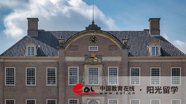 馬來西亞雕塑專業(yè)本科留學(xué)有哪些費用 馬來西亞雕塑專業(yè)本科留學(xué)有哪些費用