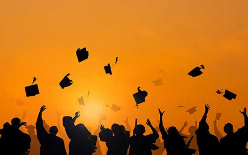 新加坡大學商科研究生要讀幾年才能畢業(yè)