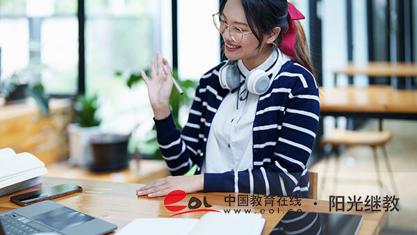 自考只能在報名縣區(qū)考嗎？需要準備什么材料？