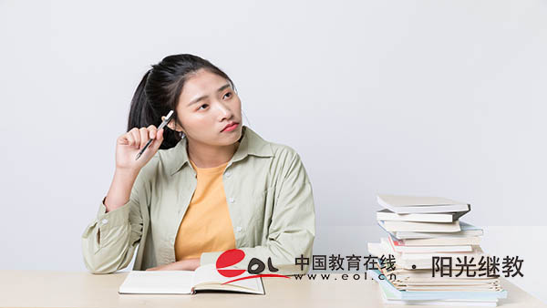 重慶助學(xué)自考報(bào)名流程是怎么樣的？報(bào)考注意事項(xiàng)有哪些？